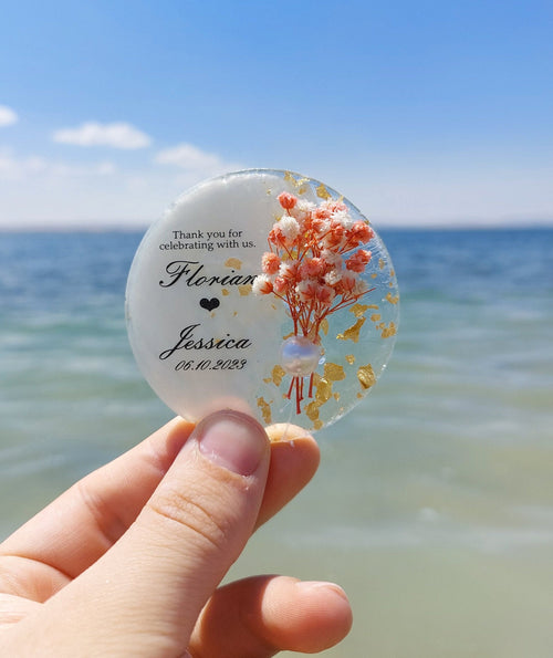 Personalized Wedding Favor Magnet – Custom Epoxy Keepsake for Guests