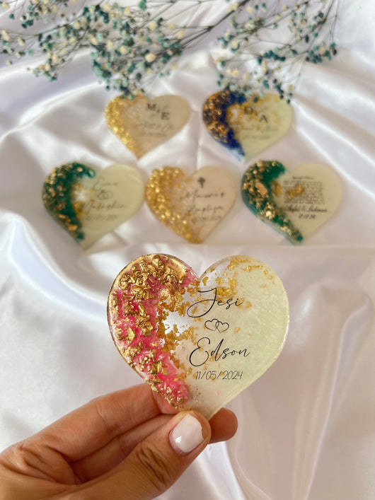 Personalized Epoxy Wedding Party Favor Magnets for Guests