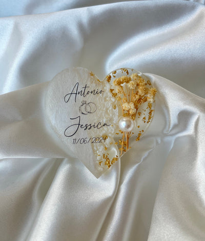 Personalized Dried Flower Wedding Magnet - Engagement & Bridal Shower Favor