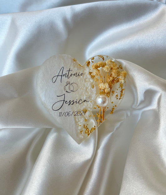 Personalized Dried Flower Wedding Magnet - Engagement & Bridal Shower Favor