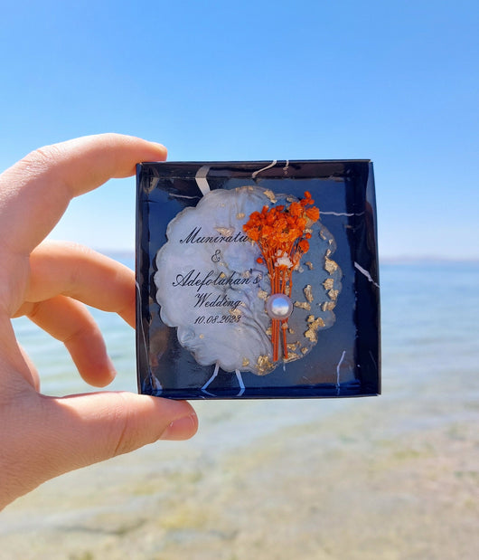 Personalized Wedding Epoxy Magnet Favors – Set of 25 for Guests