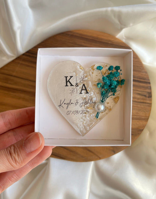 Personalized Dried Flower Wedding Magnet - Engagement & Bridal Shower Favor